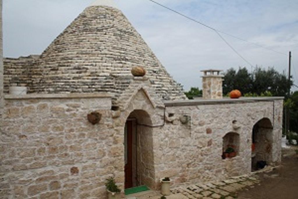 Il Trullo Di Nonna Lella Guest House Castellana Grotte Exterior photo
